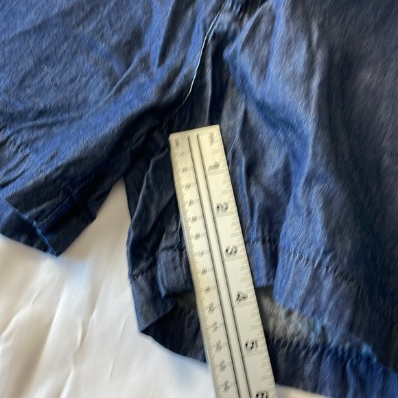 Women’s size 6 Kenneth Cole reaction blue shorts - Picture 6 of 9
